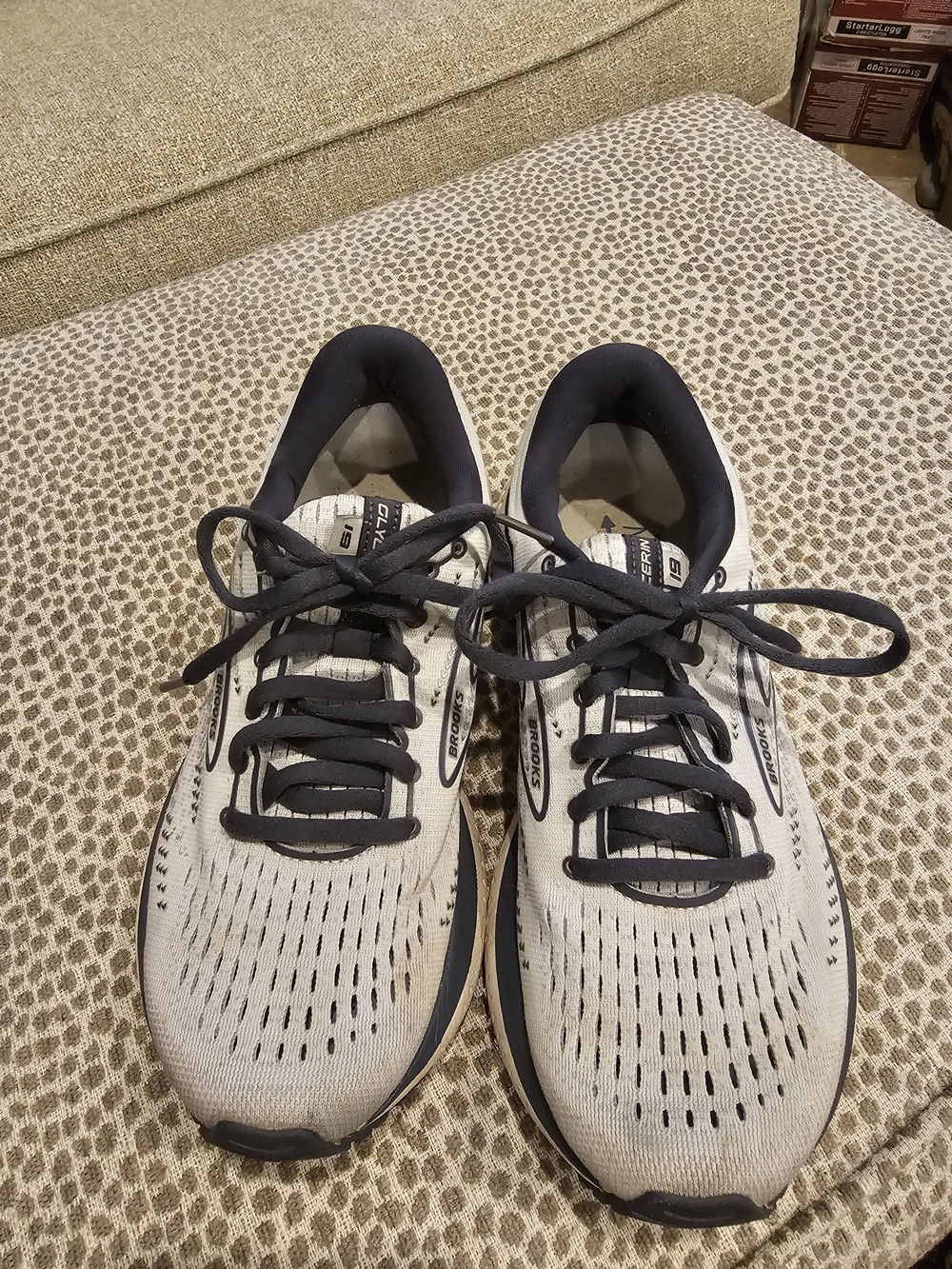 Brooks Women's White and Navy Performance Running Shoes